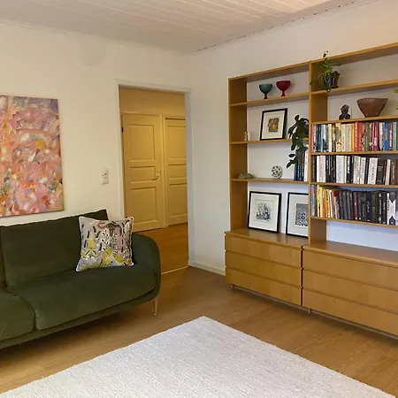 Villa Live Like Local