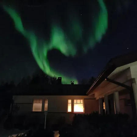 Live Like Local Villa *