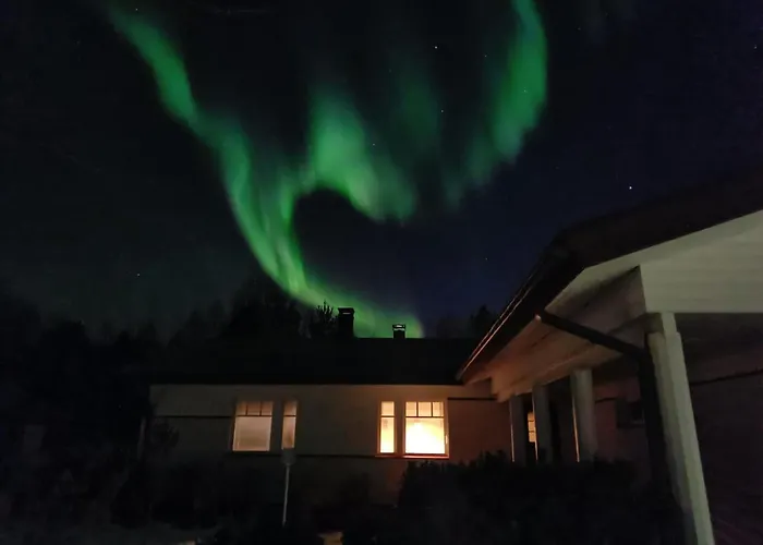 Live Like Local Villa *